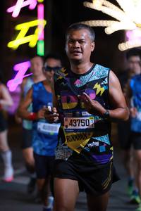 BIB: 43750, 1018
                            <button type="button" onclick="openModal(20314516)" class="btn btn-primary btn-sm float-right btn-popup" data-toggle="modal" data-target=".modal-high-quality">
                        <i class="fas fa-shopping-cart"></i> Add to Cart
                    </button>
                                            <button type="button" onclick="isThisMe(20314516, true)" class="btn btn-success btn-sm float-right btn-popup btn-isme hidden" data-toggle="tooltip" data-placement="bottom" title="นี่คือรูปของคุณใช่ไหม คลิกที่นี่เพื่อเอาเข้าอัลบั้ม">
                        <i class="fas fa-plus"></i> Add to album
                    </button>
                    <button type="button" onclick="isThisMe(20314516, false)" class="btn btn-warning btn-sm float-right btn-popup btn-isnotme hidden">
                        <i class="fas fa-ban"></i> Remove from album
                    </button>